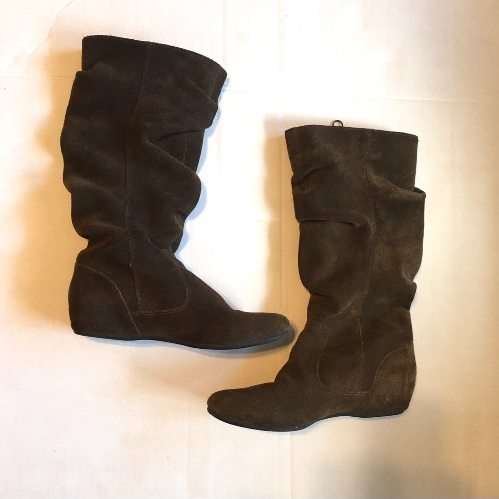 Baker’s Slouchy Brown Suede Calf Boots